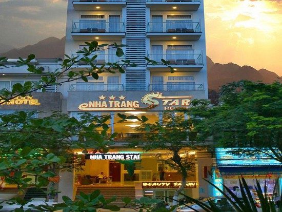 Lắp khóa điện khách sạn Nha Trang Star
